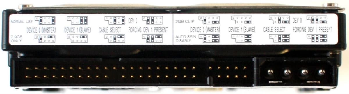 Жесткий диск IBM 07N3929 30,7Gb 7200 IDE 3.5" HDD