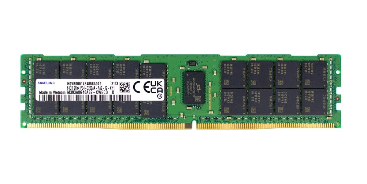 Оперативная память Samsung DDRIV 64Gb M393A8G40AB2-CWEC0    