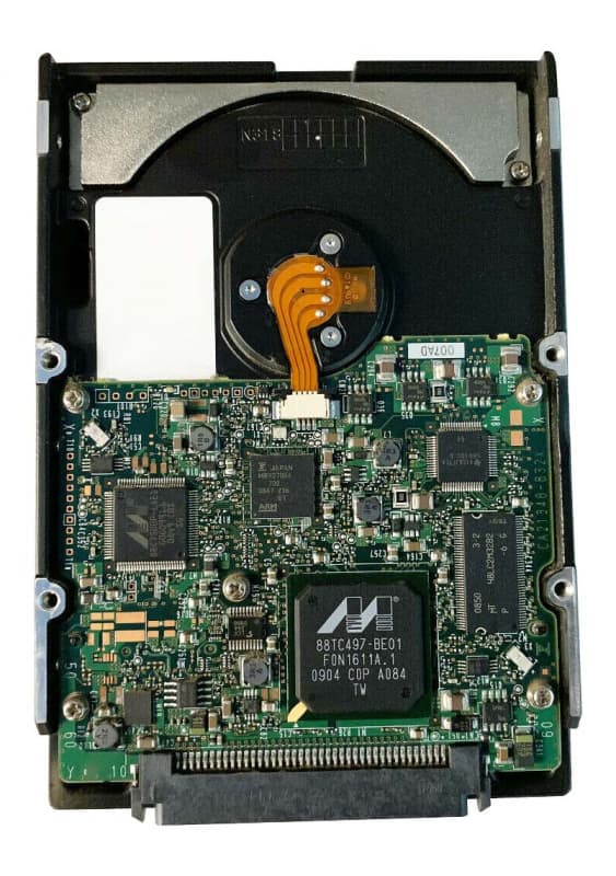 Жесткий диск Fujitsu MBA3073RC 73,5Gb  SAS 3,5" HDD