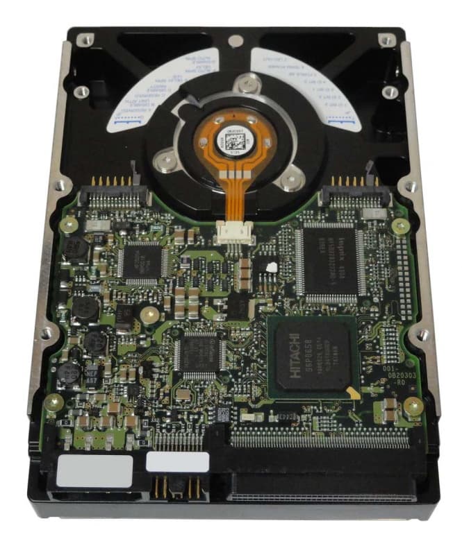 Жесткий диск Hitachi 18P6272 73,4Gb U320SCSI 3.5" HDD