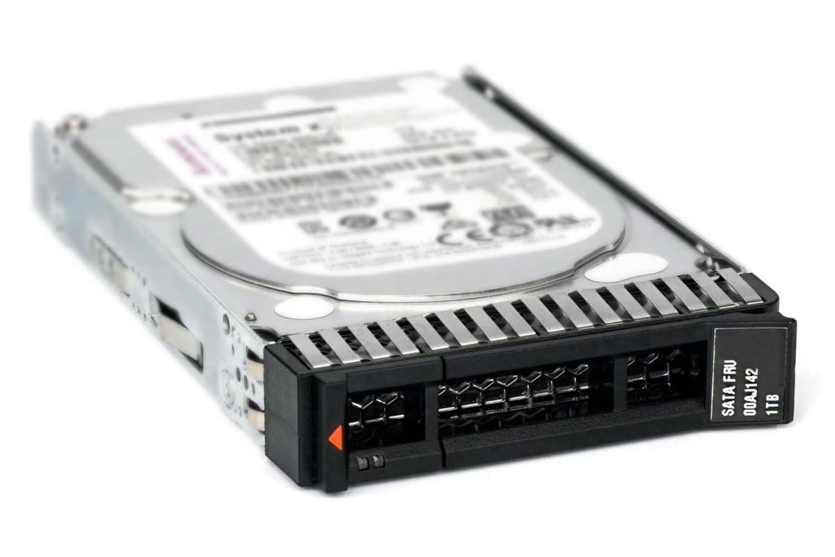 Жесткий диск Lenovo 00AJ145 1Tb 7200 SATAIII 2,5" HDD