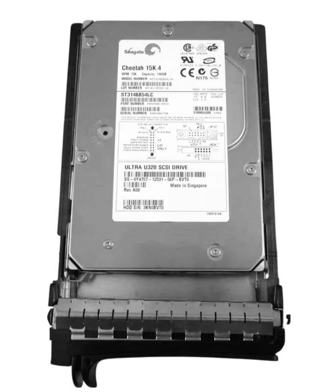 Жесткий диск Dell Y4707 146Gb  U320SCSI 3.5" HDD