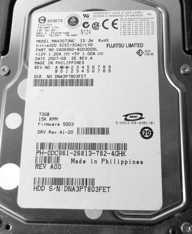 Жесткий диск Dell 0DC961 73,5Gb  U320SCSI 3.5" HDD