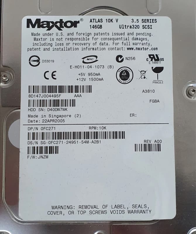 Жесткий диск Dell FC273 146Gb  U320SCSI 3.5" HDD