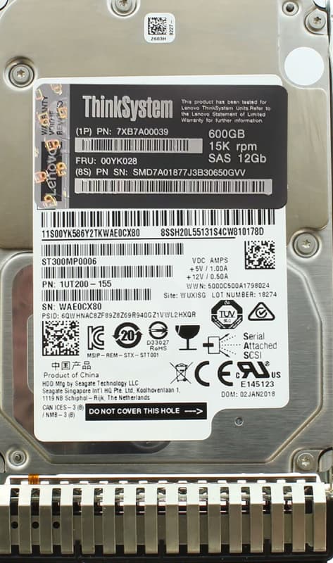 Жесткий диск Lenovo 7XB7A00039 600GB SAS 3,5" HDD