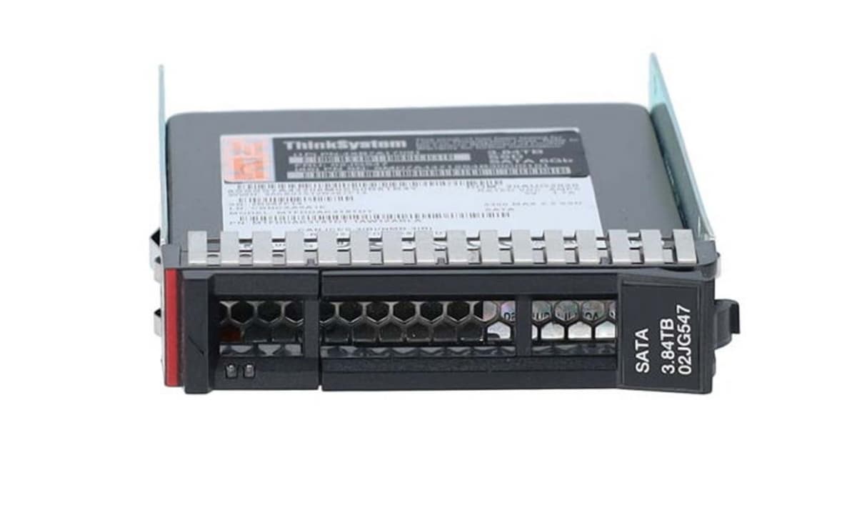 Жесткий диск Lenovo 4XB7A17091 3.84TB SATAIII 2,5" SSD