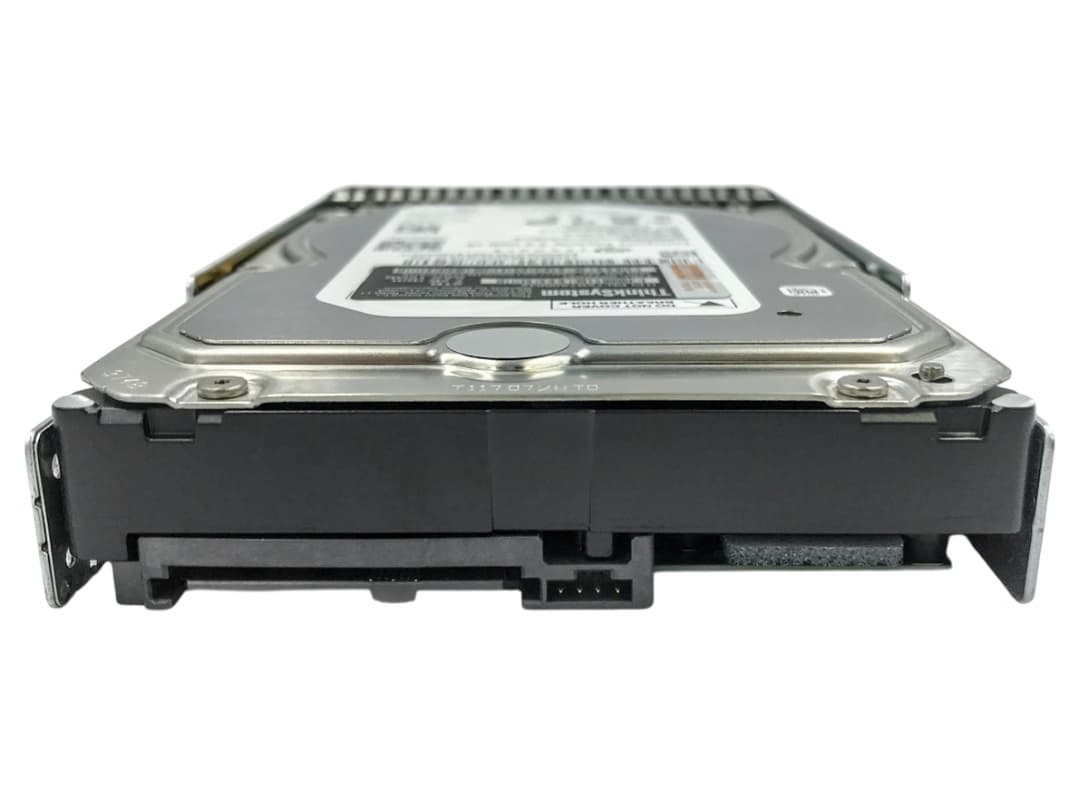 Жесткий диск Lenovo 7XB7A00042 2TB SAS 3,5" HDD