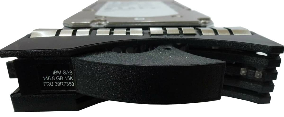 Жесткий диск IBM 9CE066-039 146,8Gb  SAS 3,5" HDD