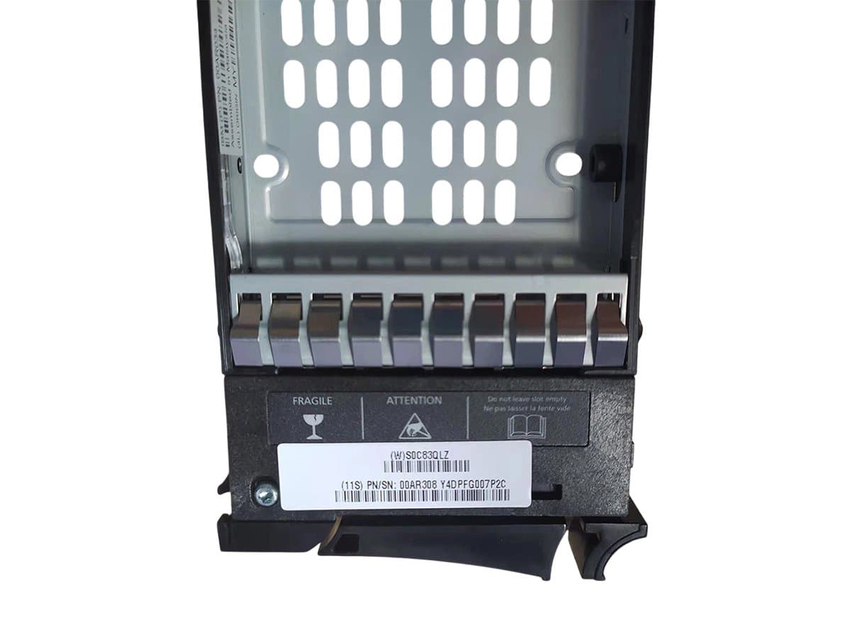 Жесткий диск IBM 800Gb  SAS 2.5" SSD 00AR444