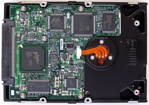 Жесткий диск Fujitsu MAT3147NC 147Gb  U320SCSI 3.5" HDD