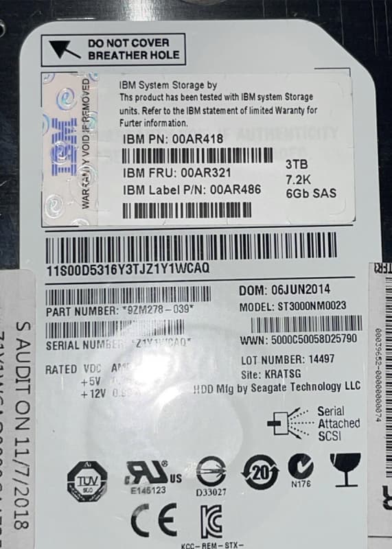 Жесткий диск IBM 00AR418 3Tb SAS 3,5" HDD