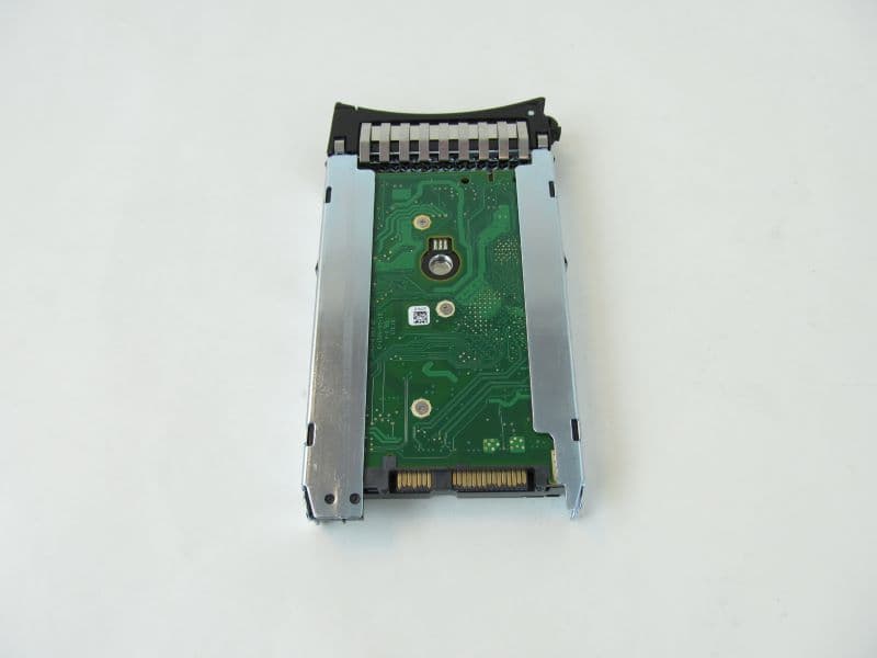 Жесткий диск IBM 90Y8954 500Gb  SAS 2,5" HDD