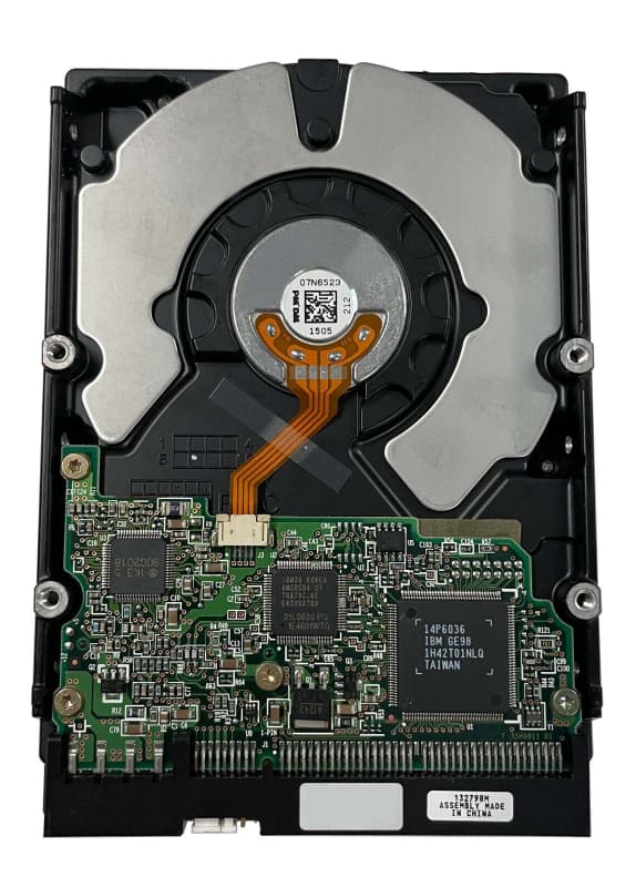 Жесткий диск Hitachi 07N9549 123,5Gb 7200 IDE 3,5" HDD