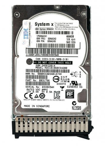 Жесткий диск Lenovo 00NA242 600Gb 10520 SAS 2,5" HDD