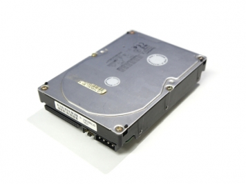 Жесткий диск Quantum PX09L 9,1Gb 7200 U160SCSI 3.5" HDD