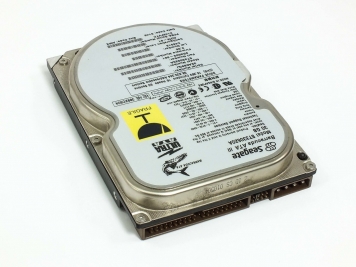 Жесткий диск Seagate 9R3003 30Gb 7200 IDE 3.5" HDD