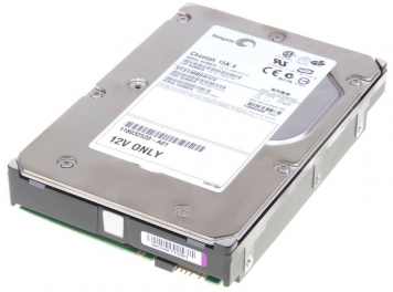 Жесткий диск EMC 118032520-A01 146Gb  Fibre Channel  3,5" HDD